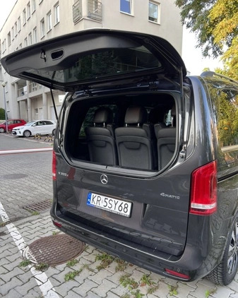 Mercedes-Benz Klasa V cena 329000 przebieg: 18000, rok produkcji 2021 z Kraków małe 379